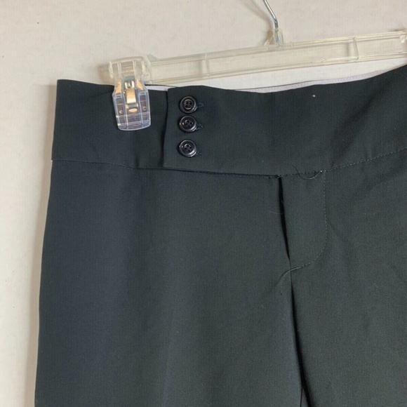 New Maurices Juniors 3 4 Long Shorts Capri Pants Ret $29 Black  15.75 in waist l - Picture 3 of 4